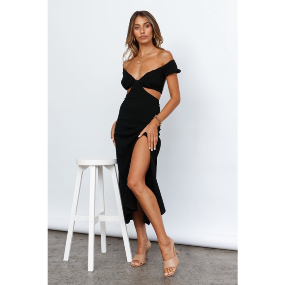 Hello Molly - IN YOUR EYES MAXI DRESS BLACK 4 - Picture 1 of 16